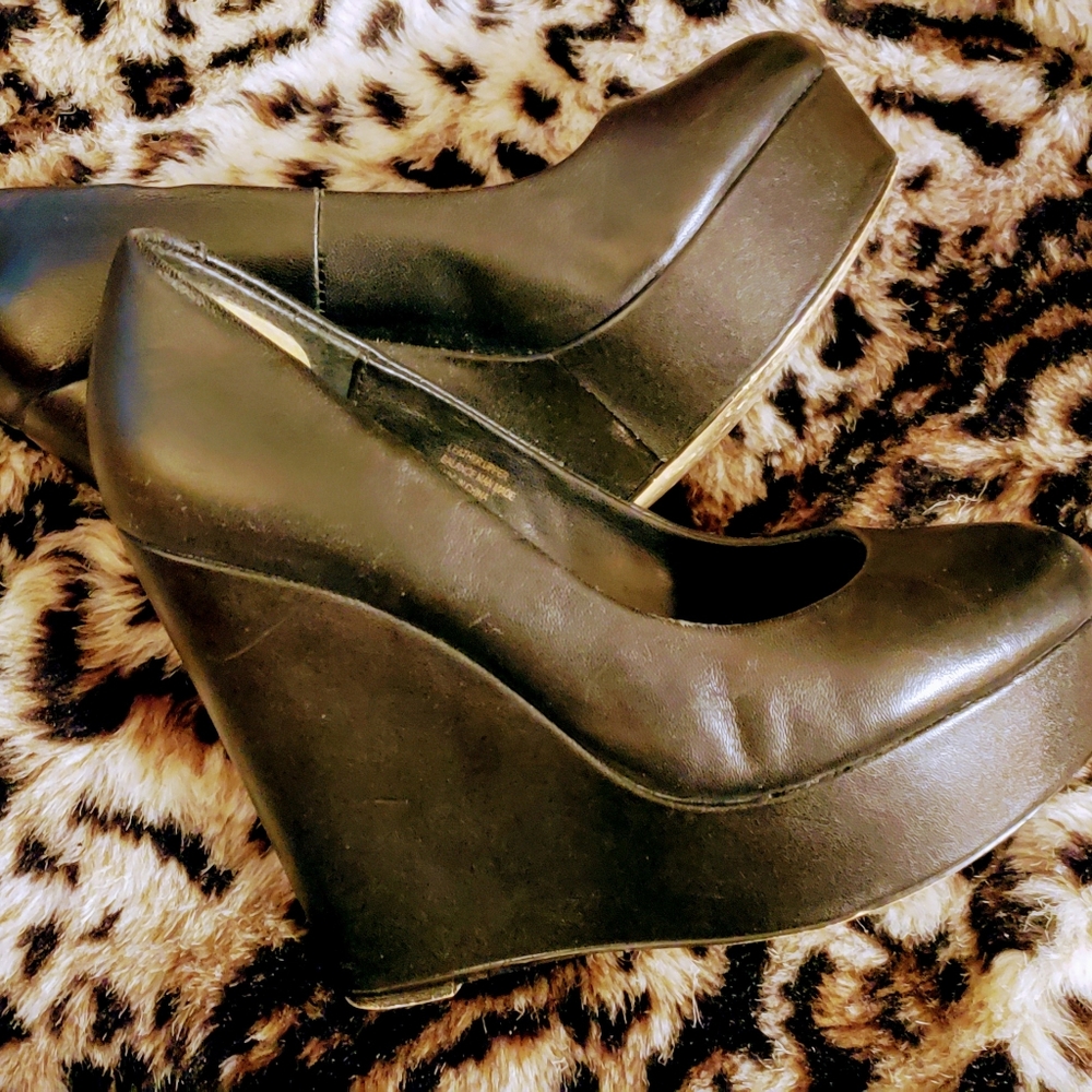 Funky closed toe wedges